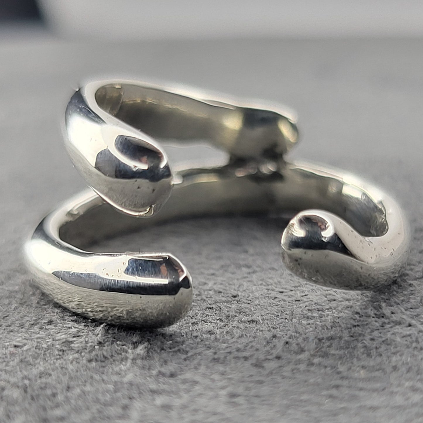 AI Ring #1